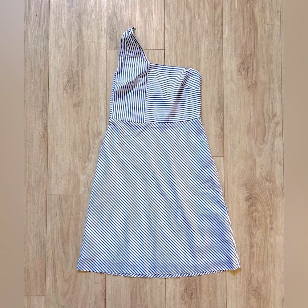 (NWT) Banana Republic Factory One shoulder Dress , size 2